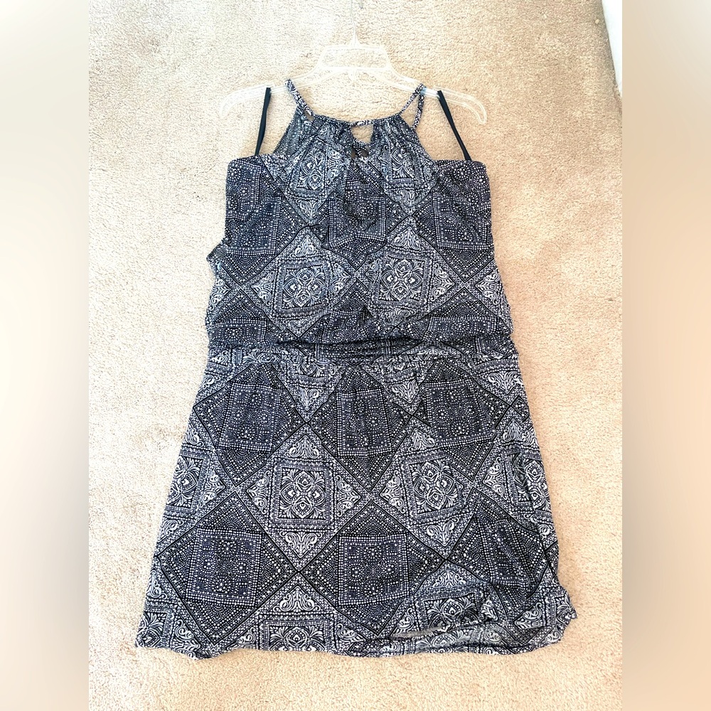 NWT size XL White House Black Market black and white mesh dress